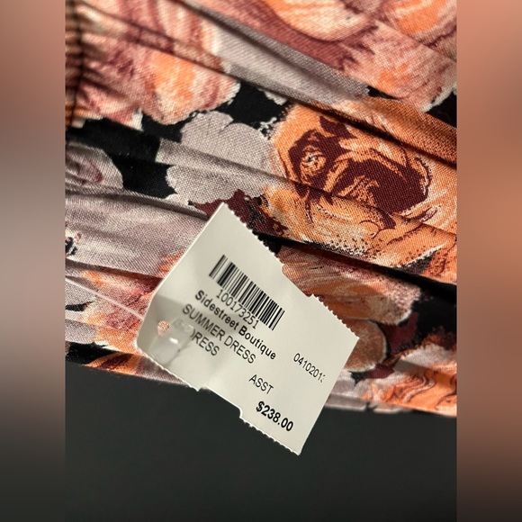 Blu Moon Floral and Cheetah Maxi-Dress… - Picture 8 of 16